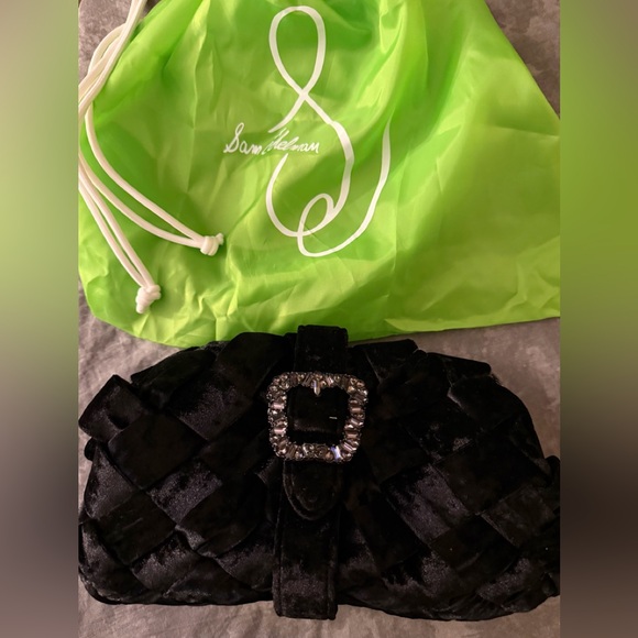 New Sam Edelman Brit Frame Velvet Black Clutch - Picture 10 of 11